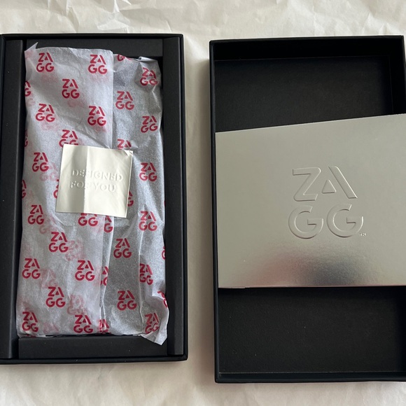 ZAGG Wicked Limited Edition - Picture 9 of 9